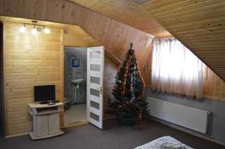Гостевой дом Guest House Mansarda Яремче Большой двухместный номер с 1 кроватью-2